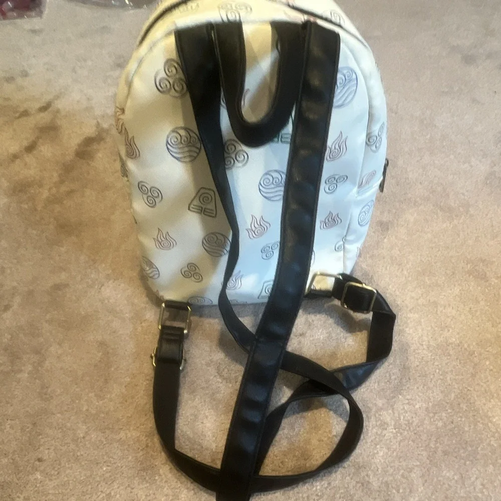 Avatar: The Last Airbender Appa Medium Beige Backpack, Zip, Bag Charm